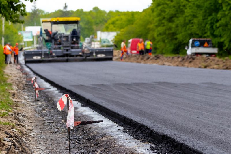 Custom Asphalt Paving
