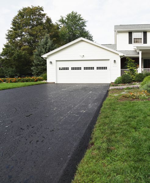 Blacktop Driveway Paving in Camas